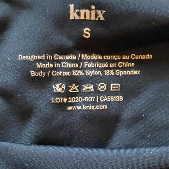Knix vegan leather leggings - Picture 2 of 2
